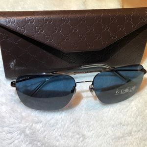 Gucci Aviator Sunglasses unisex